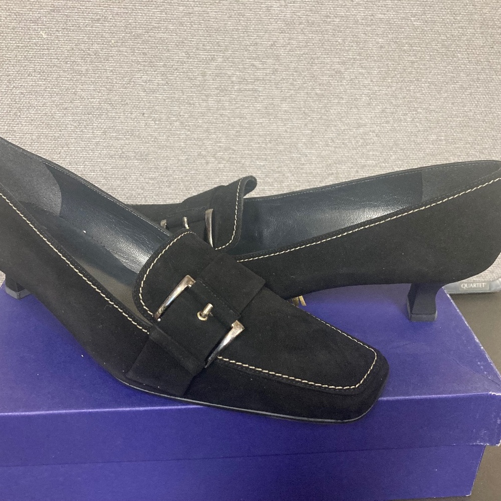 Stuart Weitzman Woman's Black Suede Shoes - 9M